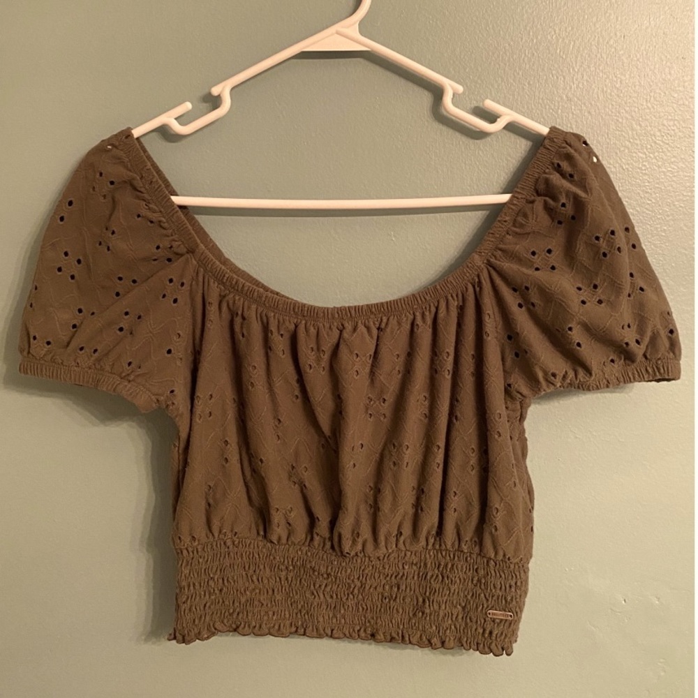 Hollister Off-the-shoulder Crochet Knit Crop Top